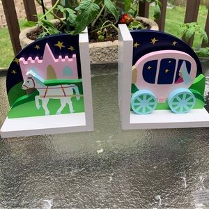 Sassafras Wooden HORSE Fairytale Princess Castle Novelty Bookend Set of 2